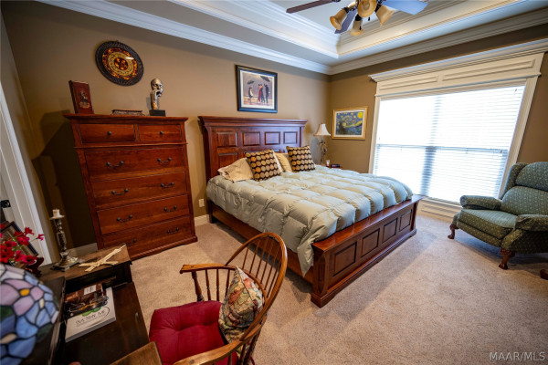 491 SOUTHERN HILLS Drive