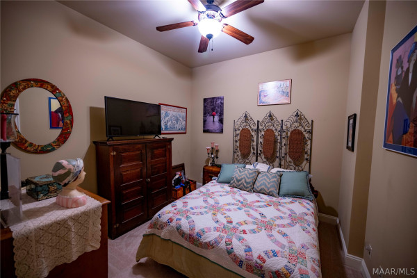 491 SOUTHERN HILLS Drive