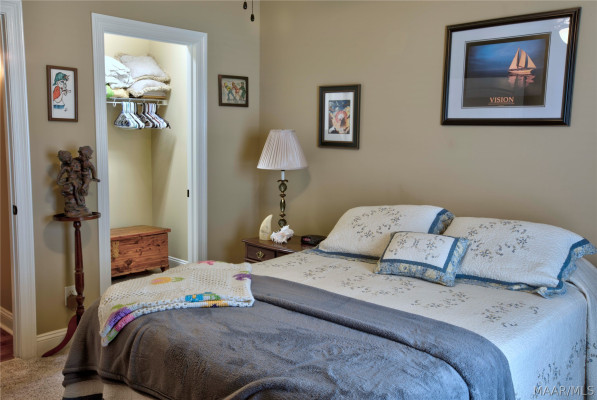 491 SOUTHERN HILLS Drive