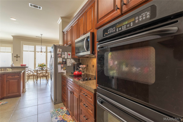 2077 Wyndgate Loop
