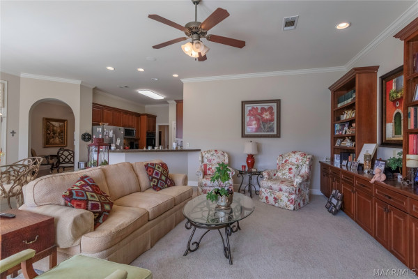 2077 Wyndgate Loop