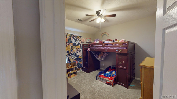 613 Stoneybrooke Way