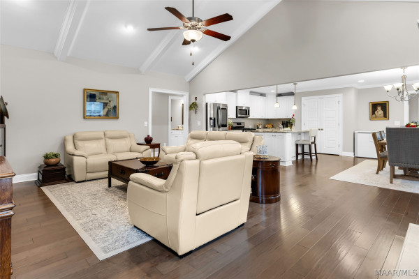 8414 Paula Trace