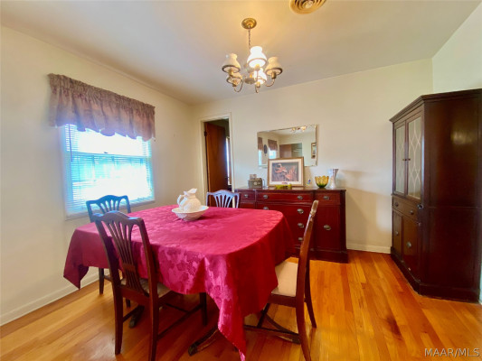 902 W Osceola Street