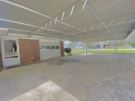 902 W Osceola Street