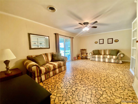 902 W Osceola Street