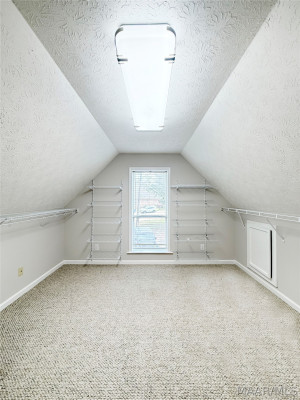73 Reid Circle