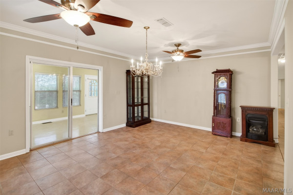 813 Lake Region Circle