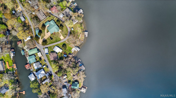 813 Lake Region Circle