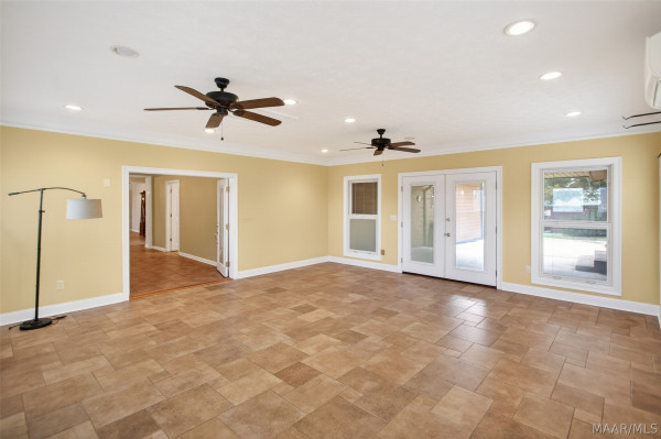 813 Lake Region Circle