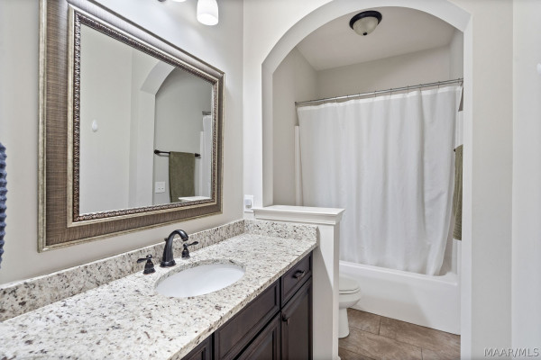 9192 CRESCENT LODGE Circle