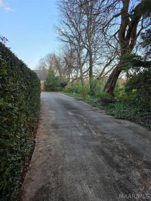 1524 Charleton Drive