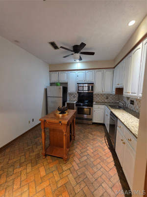 1524 Charleton Drive