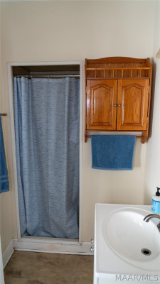 9438 mobile Highway S