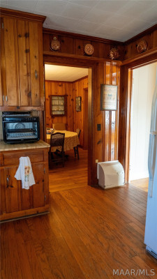 9438 mobile Highway S