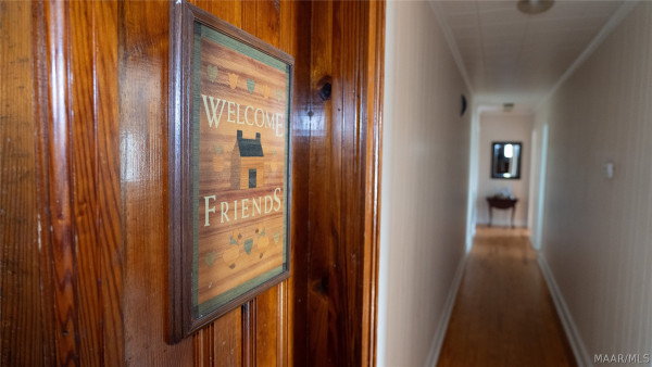 9438 mobile Highway S