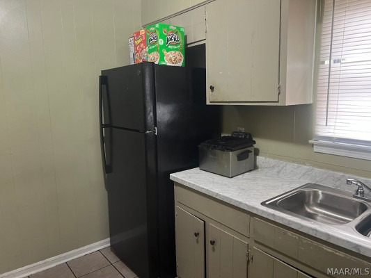 5253 Rolind Drive