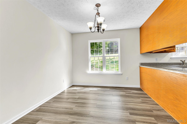 2088 Old US Highway 231 .