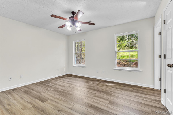 2088 Old US Highway 231 .