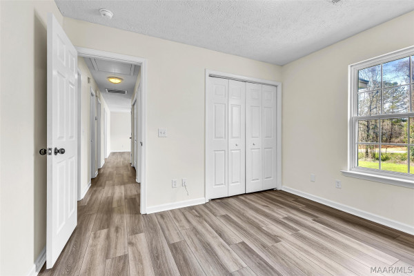 2088 Old US Highway 231 .