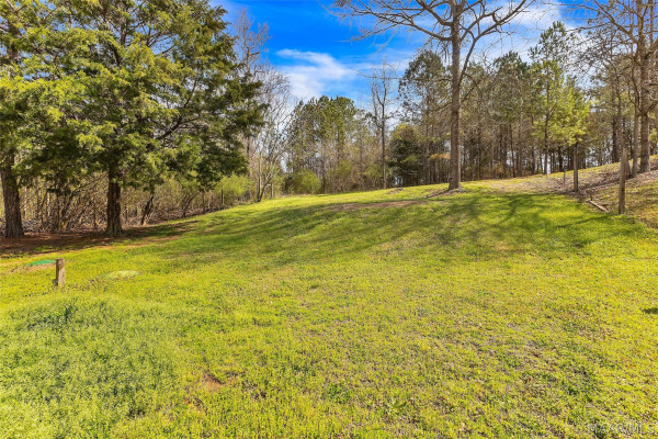 2088 Old US Highway 231 .