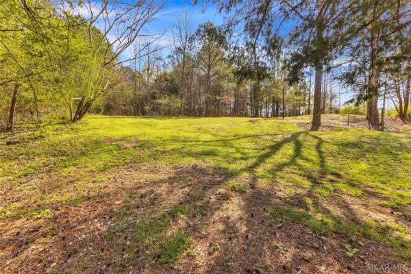 2088 Old US Highway 231 .