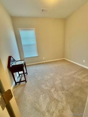 9338 Crescent Lodge Circle