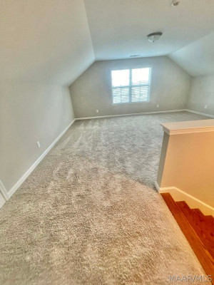 9338 Crescent Lodge Circle