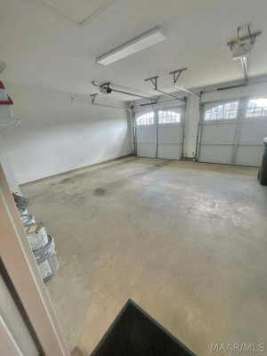 9338 Crescent Lodge Circle