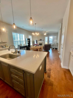 9338 Crescent Lodge Circle