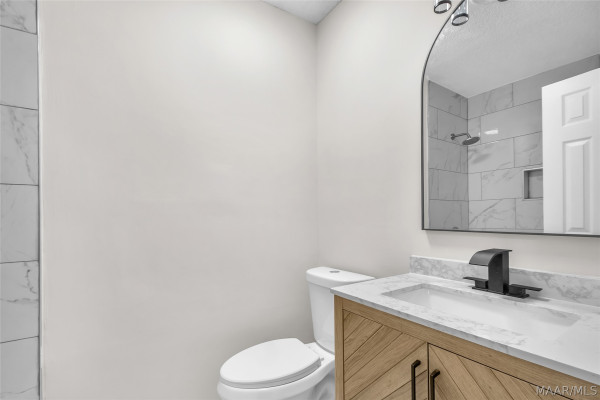 1948 COTTINGHAM Drive