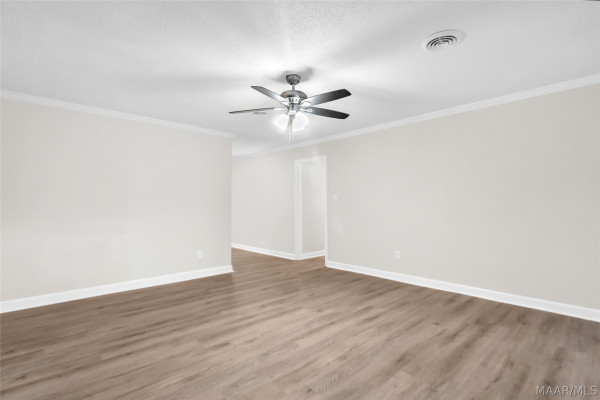 1948 COTTINGHAM Drive