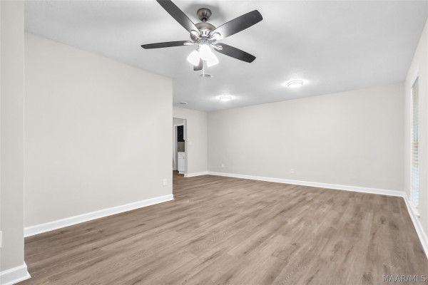 1948 COTTINGHAM Drive