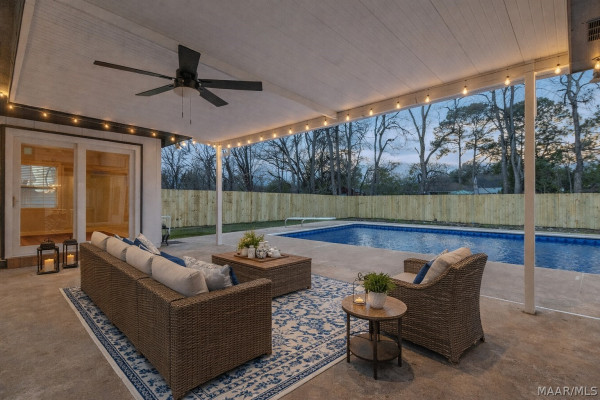 1948 COTTINGHAM Drive