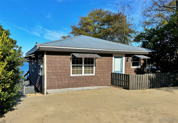 300 Point Road