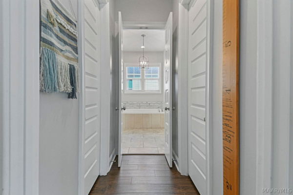 192 Forest Glen Drive