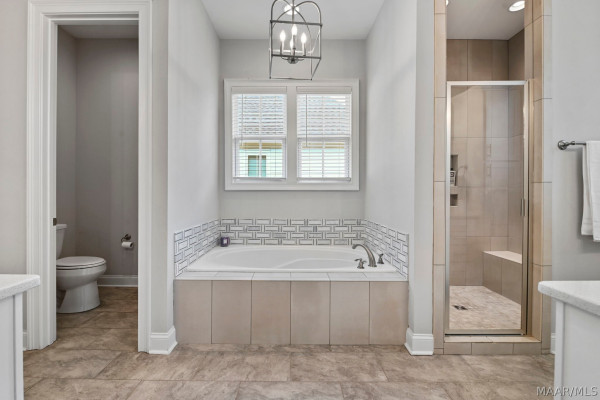 192 Forest Glen Drive