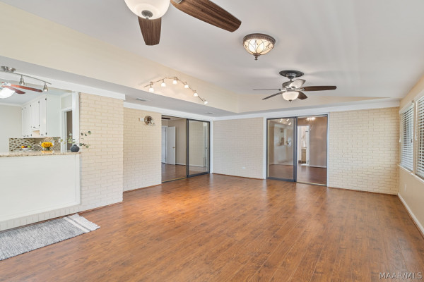 2037 Green Acres Drive