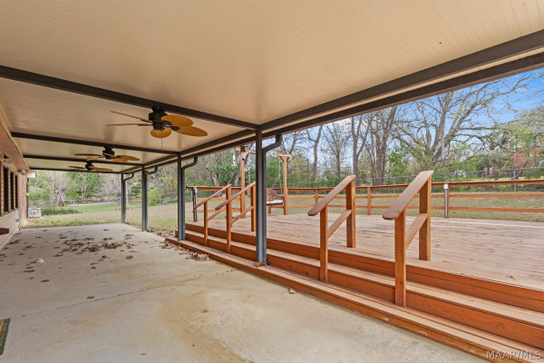 2037 Green Acres Drive