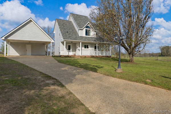 115 Willow Oak Drive