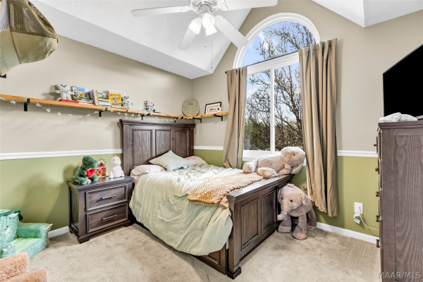 115 Willow Oak Drive