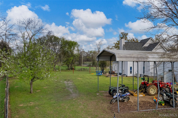 115 Willow Oak Drive