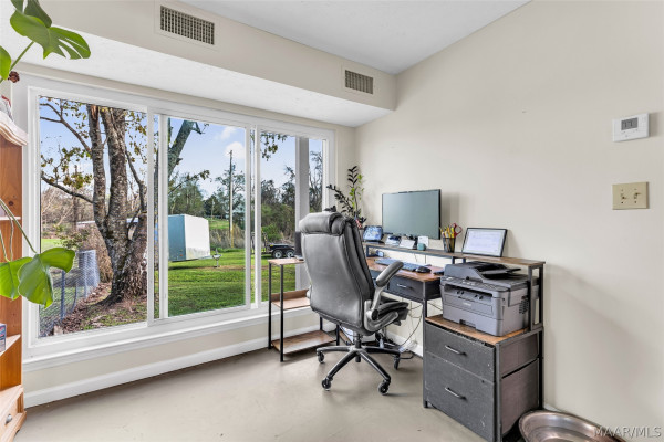 115 Willow Oak Drive