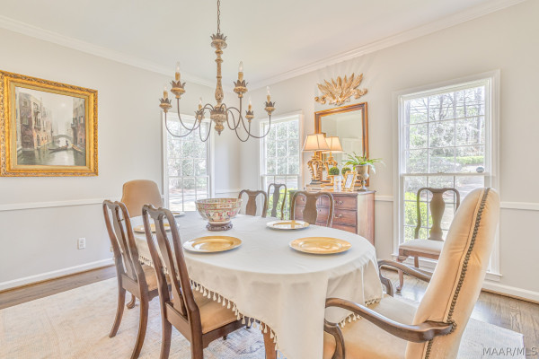 3216 Boxwood Drive