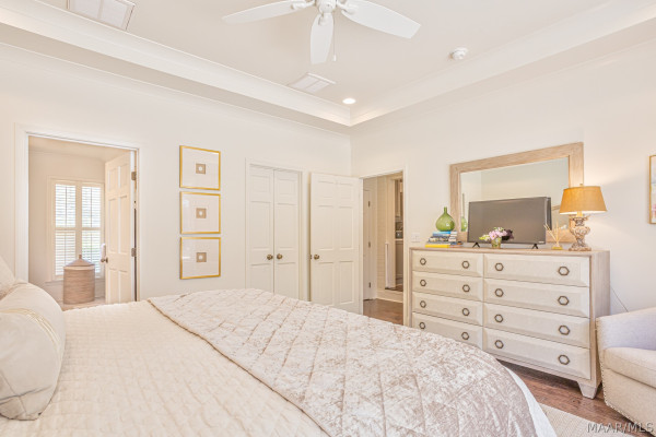 3216 Boxwood Drive