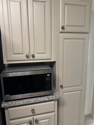 4485 White Acres Road