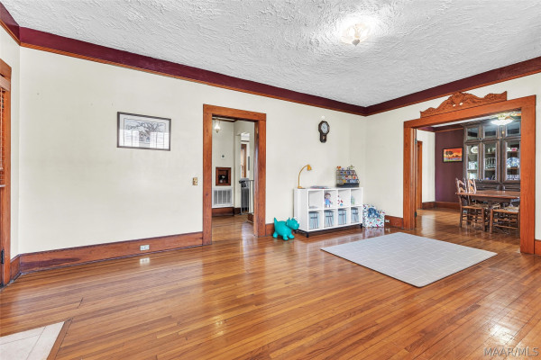 209 Dozier Street