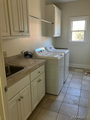 7201 Mid Pines Drive