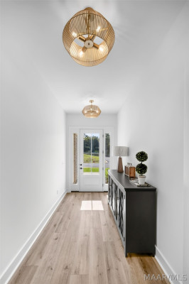 72 Della Drive
