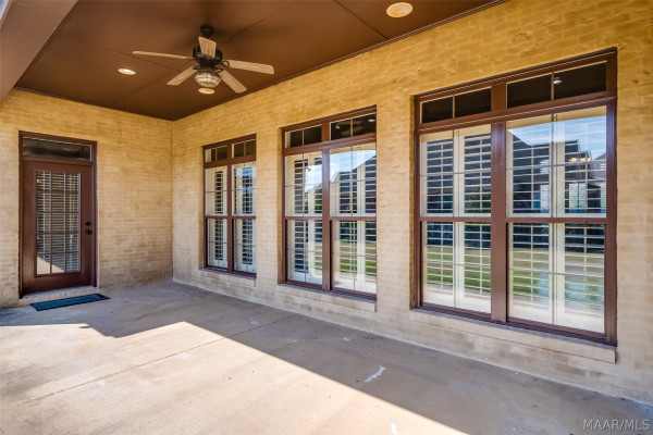 8513 Rockbridge Circle